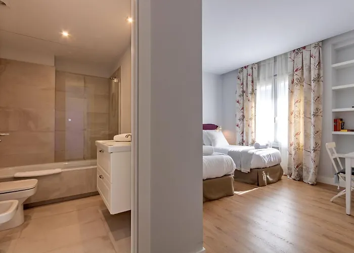 Plaza De Espana Deluxe By Valcambre Appartement